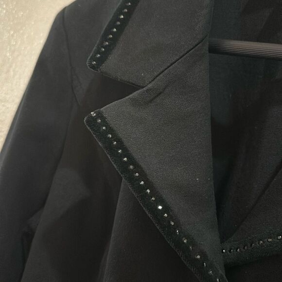 ST. JOHN BLAZER SIZE S - Picture 7 of 8